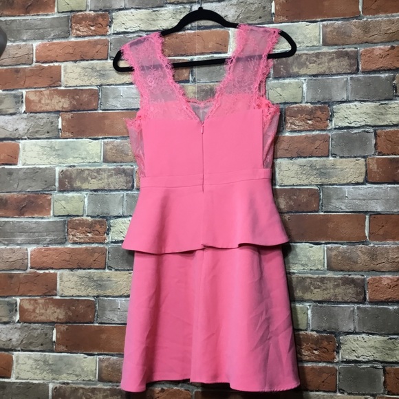 Bcbgmaxazria Leann Lace-Applique V-Neck Dress - Picture 7 of 7